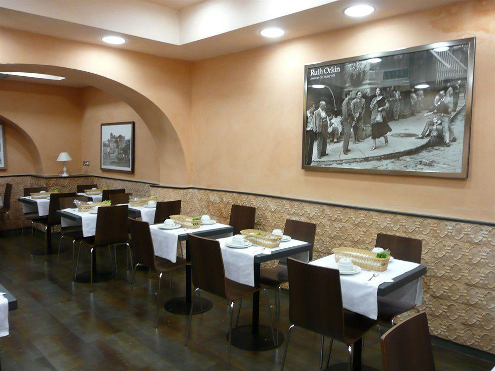 Hotel Terminal Roma Restaurant bilde